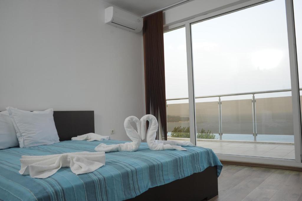 بالشيك Momchil Villas المظهر الخارجي الصورة